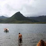 Lofoten Midnightsun בקתה