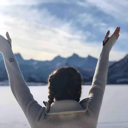 Lofoten Midnightsun Horská chata Sandsletta