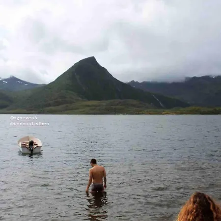 Lofoten Midnightsun Chalet