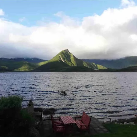 Chalé Lofoten Midnightsun Sandsletta